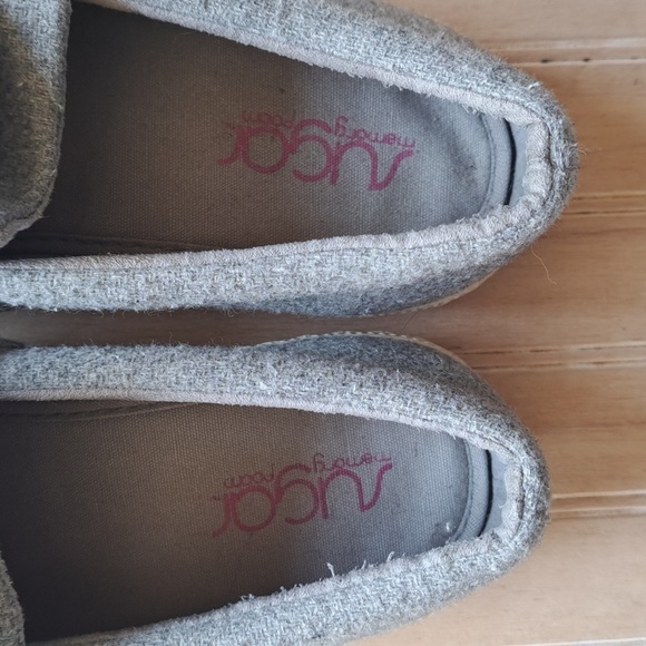 Sugar Gonzo Knot Bow Gray Felt Memory Foam Comfort Textured Slip On Sneakers - Picture 3 of 10